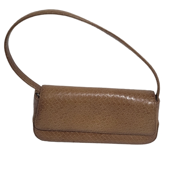 Liz Claiborne Purse Shoulder Bag Weave Pattern Leather - Picture 2 of 9